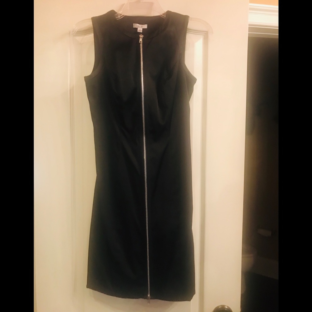 🔥Cache’ LBD full zip dress by Cache’